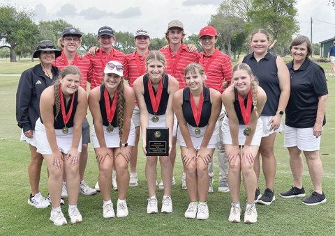 St. Paul regional golf girls and boys with coaches. Girls are regional champions and boys came in third place. Photo courtesy of Nicco Brown.