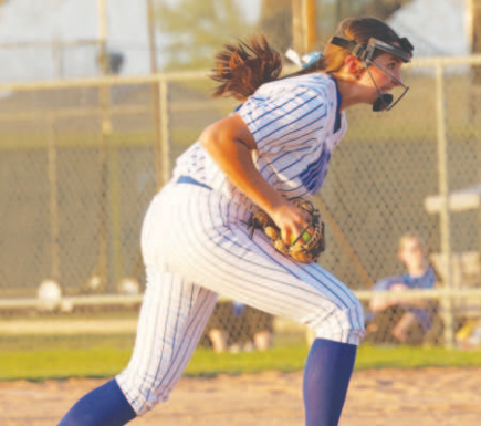 Photo by Chuck Grafe Paelyn Etzler was the winning pitcher in relief.