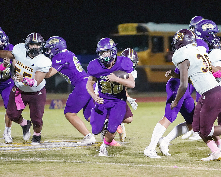 Shiner football: Comanches conquer Trojans 54-0 in Homecoming game ...