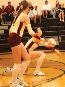Photo by Chuck Grafe Jans Henke digs it in the Smithville match.