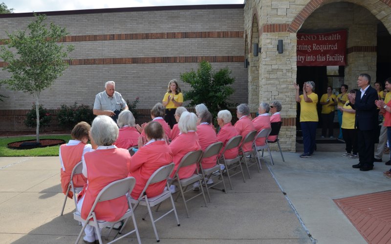 Yoakum Mayor Carl O’Neill speaks at the oak tree dedication on May 13.