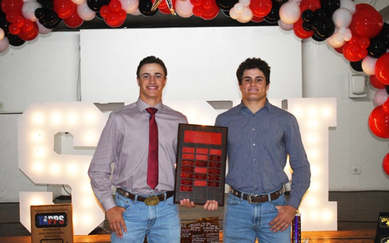 Michael Muelker Memorial Scholarship winners. Noah Boedeker (left) and Zak Johnson. Photo by Mark Lube,