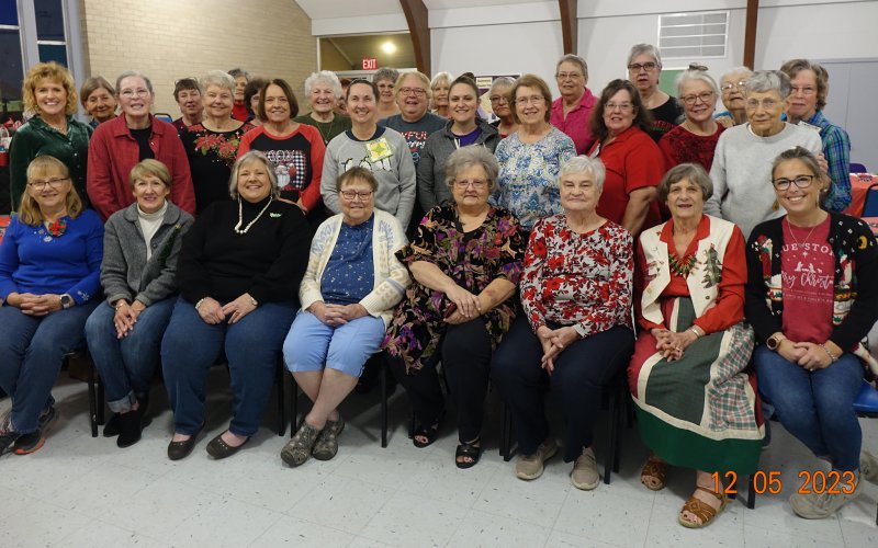Pictured are members of the Shiner Heritage Quilters Guild.