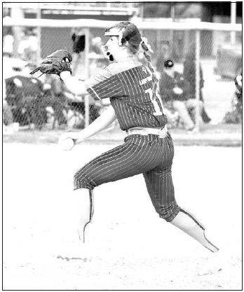 Kaylie Olivarez upped her record to 11-1 in the key District 28-AAA win over Columbus last Tuesday. Chuck Grafe/ Tribune-Herald