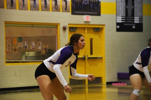 Chesney Machacek and Shiner swept Ganado on Friday.