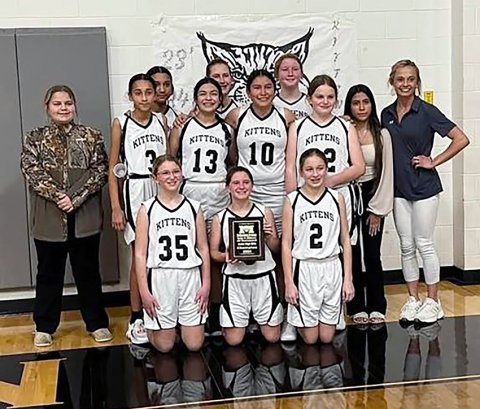  Junior High KIttens won two games and the home tournament championship. Photo courtesy of Mackinly Fifer.