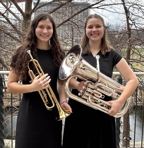Brooke Palmer, left and Brianna Sofka.