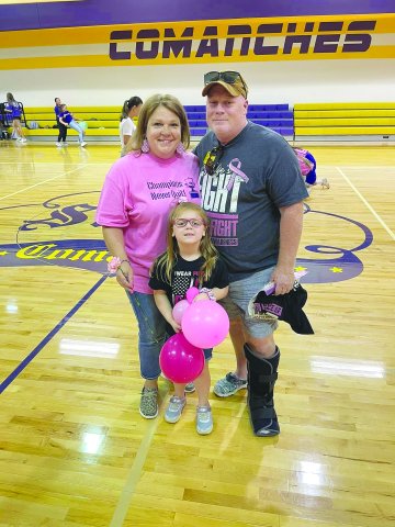 Audra Sapko is pictured with her daughter Addi and husband Darrin attending the ‘Pink Out’ pep rally at Shiner ISD. Audra is a graduate of Shiner High School and the daughter of Agnes and Adolph Migl of Shiner.