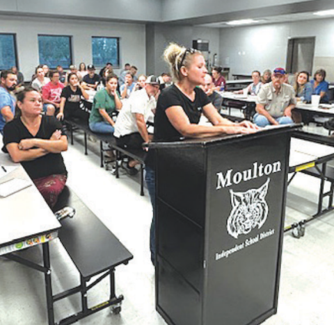 Many parents attended the MISD school board meeting on Oct. 9 voicing their concerns of the new reading and language arts program, "Amplify." Parent Jill Moore speaks out on the podium. Photo by Clayton Kelley