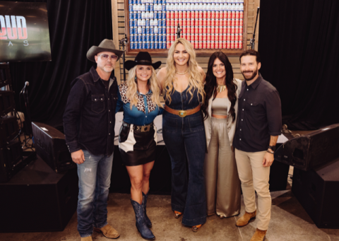 Julianna Rankin signed with country music artist Miranda Lambert’s label, Big Loud Texas. Pictured, left to right, are Jon Randall, Miranda Lambert, Julianna Rankin, Allie Sisoian (Manager, Red Light Management), and Brendon Anthony (VP, Big Loud Texas.)