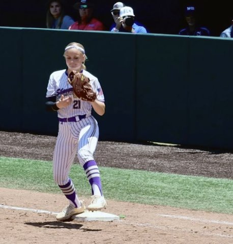 First baseman Cami Cowan had nine putouts. Photo courtesy of Louann Heinsohn