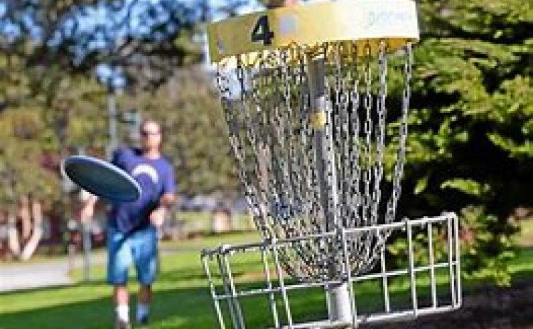 Disc golf could be just a few months away for Shiner residents, once the course is installed at Green-Dickson Park. But first, players will be off to Waelder on Sunday, Nov. 20 to help fundraise for the project.