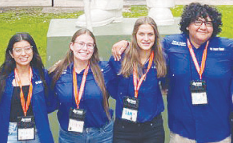 Pictured from left to right are Yoakum High School Student Council members Leah Muenich, Abbie Galvan, Illana Garcia, Samantha Adamek, Rafael Quilpas, Jordyn Eviez. Contributed photo.