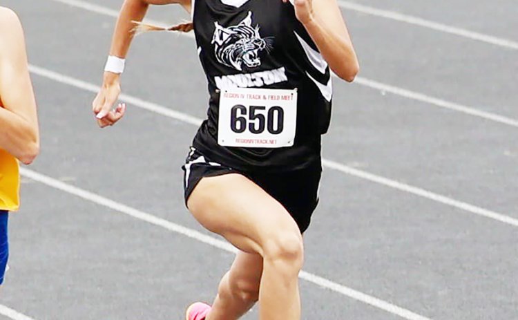 Aby Tinajero got second in the 400 prelims on Friday and then won the finals on Saturday. Photo courtesy of Moulton ISD.