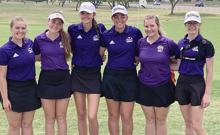 The Lady Comanches golf team placed third at the regional tournament last week and is headed back to state. From left are Brianna Sofka, Callie Chrismon, Morgan Lenehan, Chelsea Whiddon, Olivia Akin and Grace Migl. Photo courtesy of Michelle Winkenwerder.